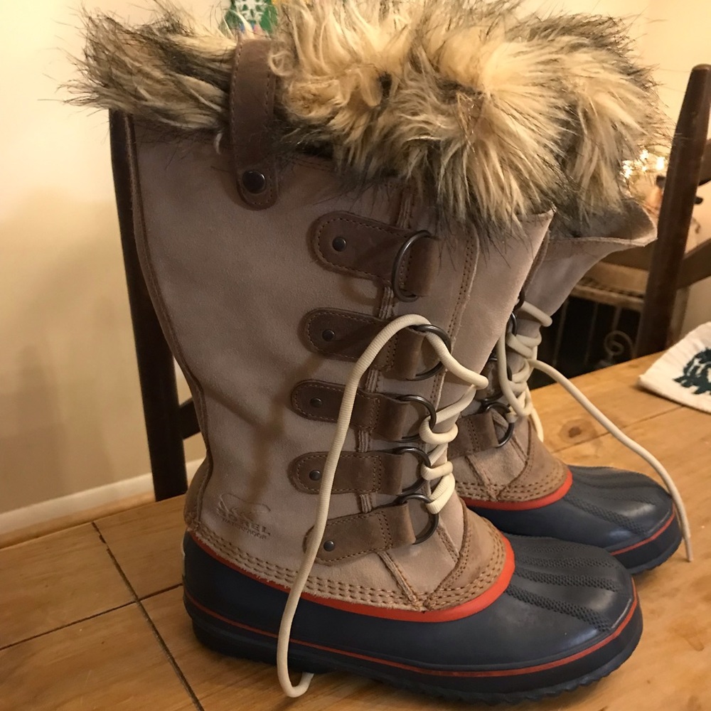 Sorel Joan of Arc blue/orange snow boots size 8